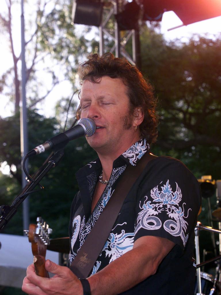 Martin Plaza member from Mental as Anything in 2001.