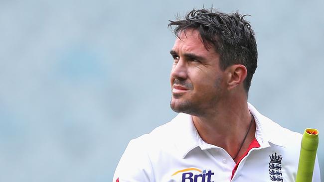 Kevin Pietersen sees a bleak future for Test cricket.