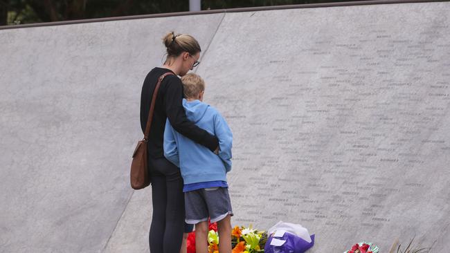 Families won’t be able to take part in Anzac Day commemorations at the War Memorial in Beauty Park, Frankston this year. Picture by Wayne Taylor.