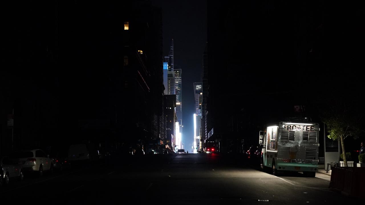 Power Restored to Manhattan's West Side After Major Blackout - The