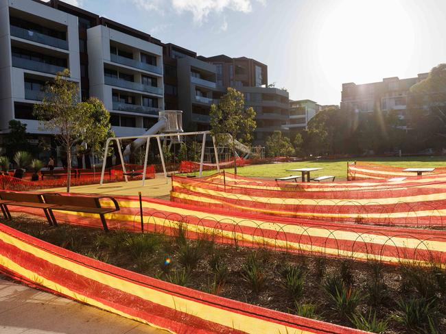 It comes as another park in Rosebery had to be cordoned off by the City of Sydney today over fears their mulch has asbestos. Picture: David Swift