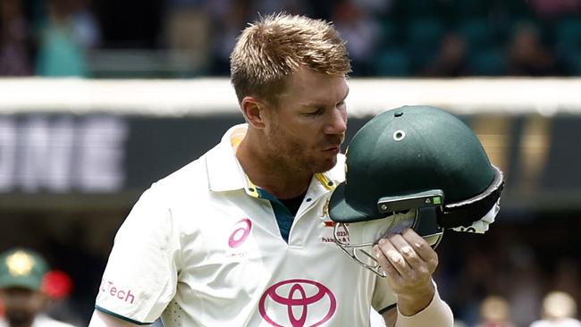 SYDNEY, AUSTRALIA - JANUARY 06: David Warner of Australia walks from the ground for the final time after being dismissed during day four of the Men's Third Test Match in the series between Australia and Pakistan at Sydney Cricket Ground on January 06, 2024 in Sydney, Australia. (Photo by Darrian Traynor/Getty Images)