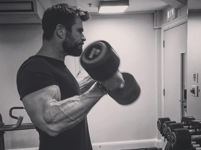 Chris Hemsworth back in the gym working on those guns. Picture: Luke Zocchi / Instagram