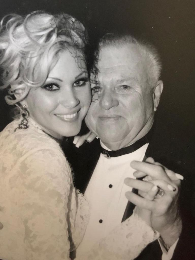 Shanna Moakler mourns father’s death 7 months after losing mum news