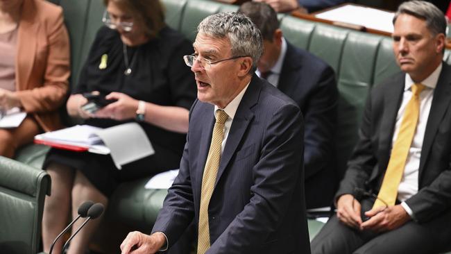 Mark Dreyfus will use new privacy laws to target doxing. Picture: NCA NewsWire / Martin Ollman