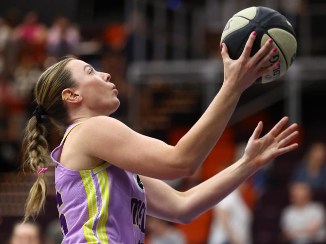 Blicavs warming up for the Melbourne Boomers. Picture: Mark Nolan/Getty Images