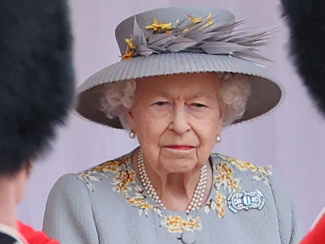 Fears mount as Queen pulls out of event