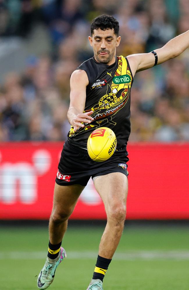 Marlion Pickett. (Photo by Dylan Burns/AFL Photos via Getty Images)