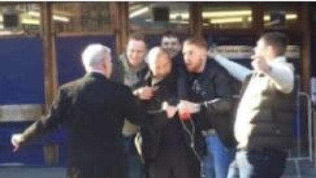 Eddie Jones greets the Scottish fans. Picture: Twitter.