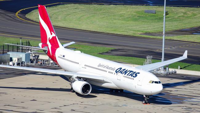 Qantas is offering thousands of half-price flights. Picture: NCA NewsWire/Gaye Gerard