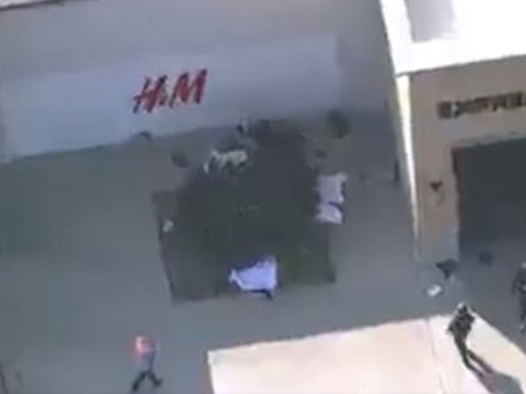 Dallas mall shoppers evacuate during false-alarm shooting scare; 1