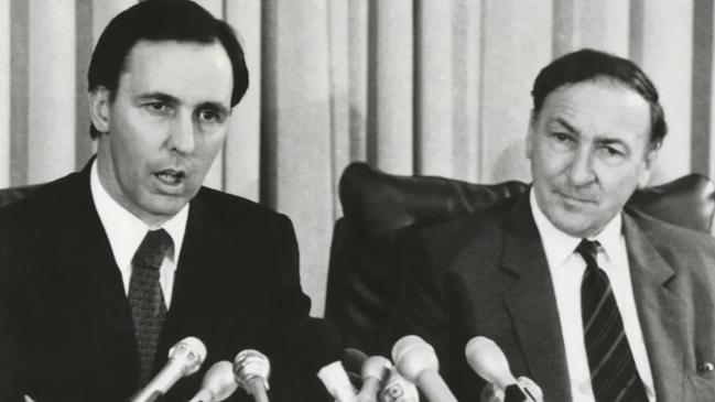 Treasurer Paul Keating with RBA governor Bob Johnston in 1983.