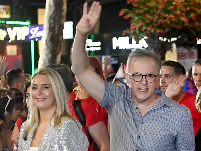 SYDNEY, AUSTRALIA - NewsWire Photos, FEB 25, 2023.Prime Minister Anthony Albanese and NSW Labor leader Chris Minns joined by their partners walk in the  Mardi Gras parade through Sydney.Picture: NCA NewsWire / Jeremy Piper