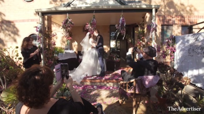 Love in the time of Coronavirus: Inside an Adelaide 'micro-wedding'