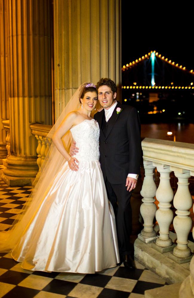 Tammy Austin married Christopher Charlton at St Stephen's Catholic Cathedral, Brisbane.