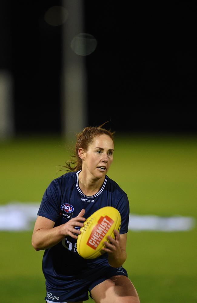 Bree Beckley at Geelong's VFLW training at Deakin.