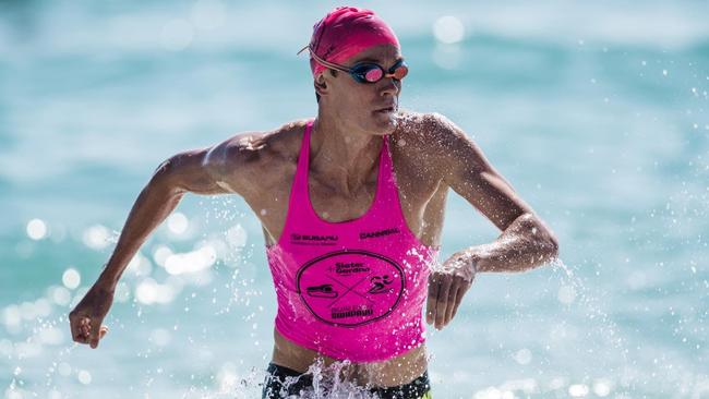 Luke Willian at the 2018 Burleigh Swim Run. Picture credit: Korupt Vision.