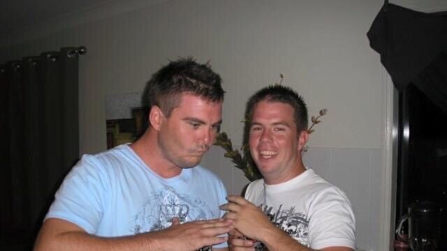 Brothers Daniel (left) and Jamie Angus, who suicided in 2009.