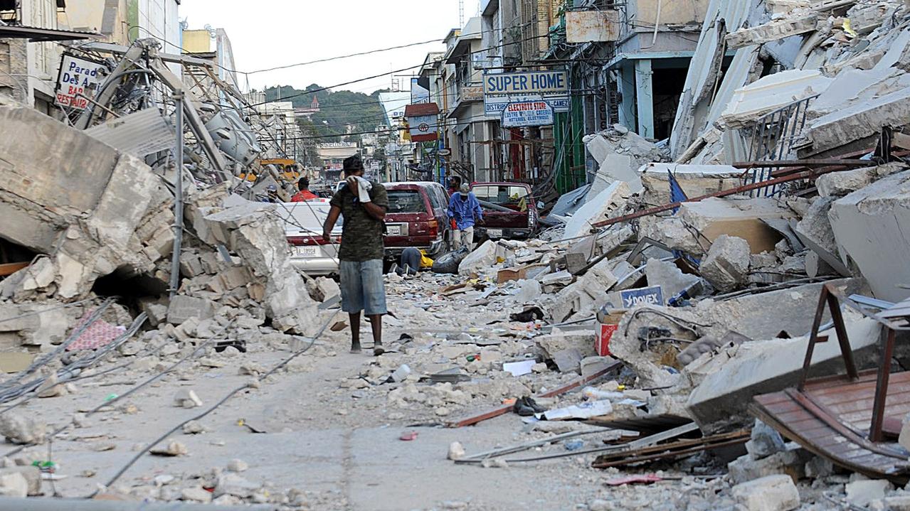Землетрясение 2010 год. Землетрясение на Гаити 2021. Порто Пренс Гаити землетрясение. Землетрясение на Гаити 2010. Землетрясение порт о Пренс.