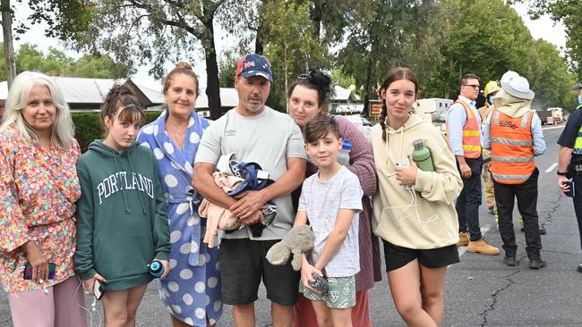 Residents from Cross Rd Picture: Keryn Stevens