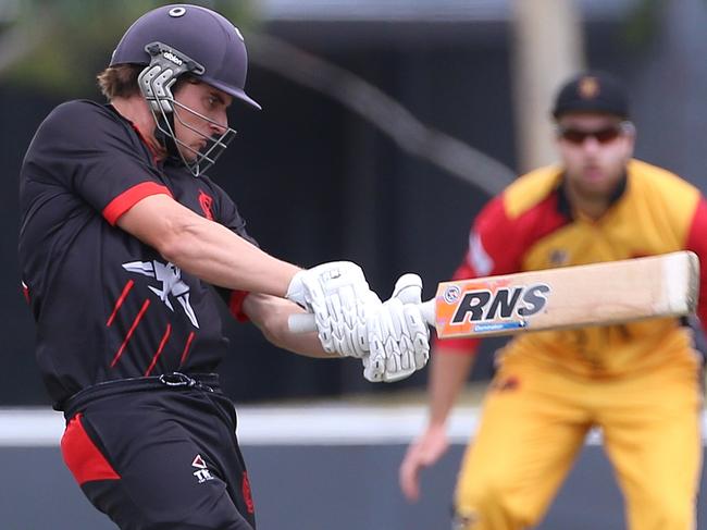 James Seymour on the attack for Essendon. Picture: Hamish Blair