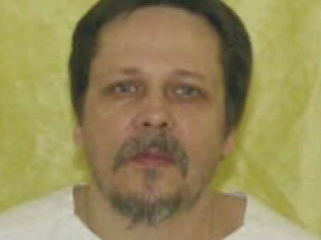 Three decades after Dennis McGuire murdered pregnant newlywed Joy Stewart, he swelled up in the execution chamber after being injected with lethal drugs.