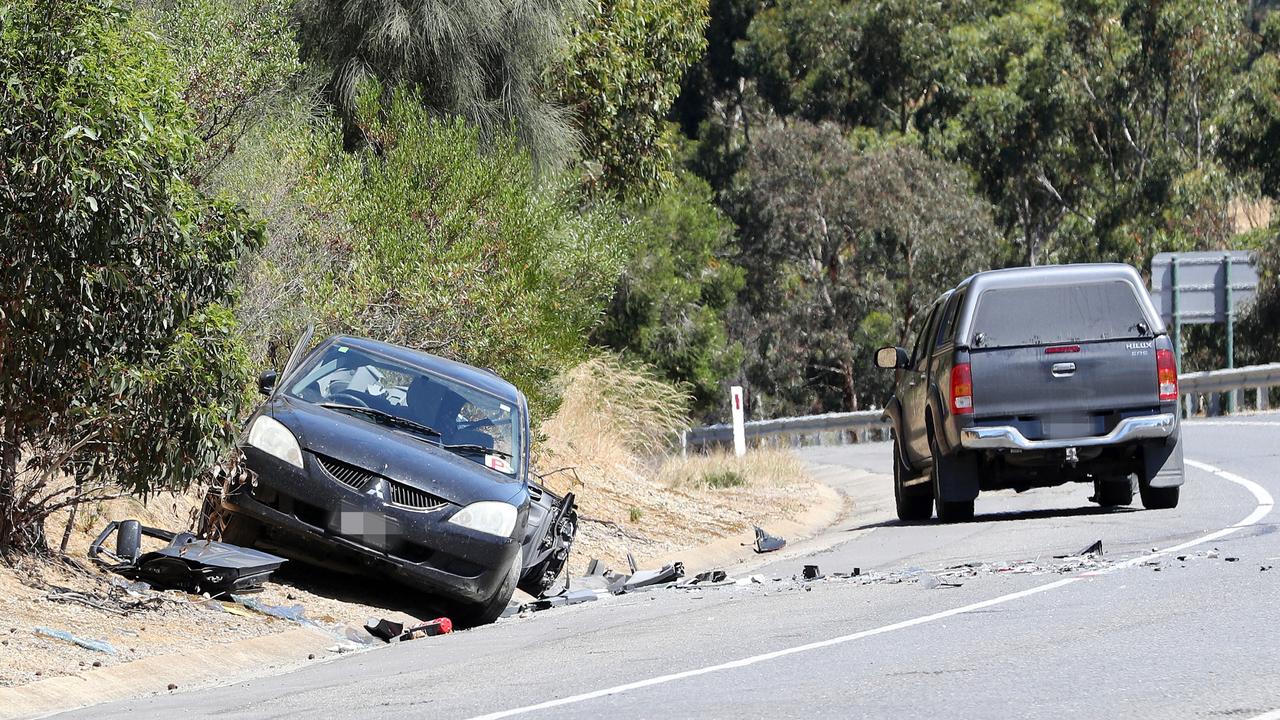 Victor Harbor Serious crash on Amstrong Road The Advertiser