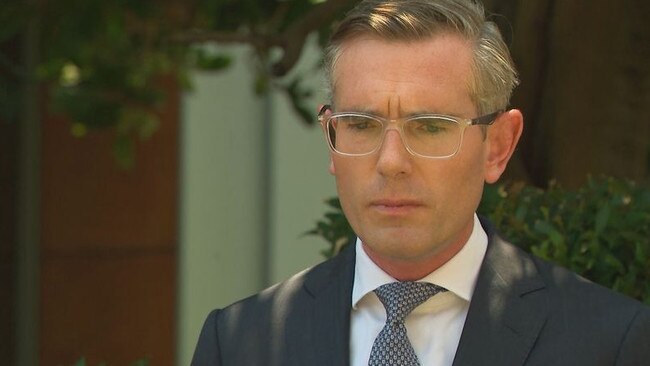 A chastened Premier Dominic Perrottet confronts a press pack in Sydney to make the admission on Thursday. Picture: 9 News