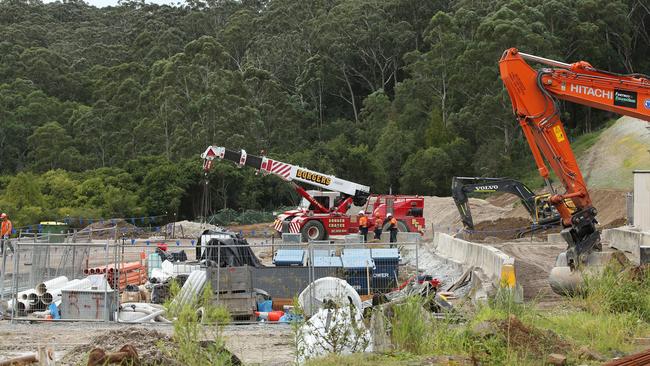 The construction site at Hornsby quarry where the conveyor belt will put rocks into Hornsby quarry to fill it and make a new park. Photo by Damian Shaw