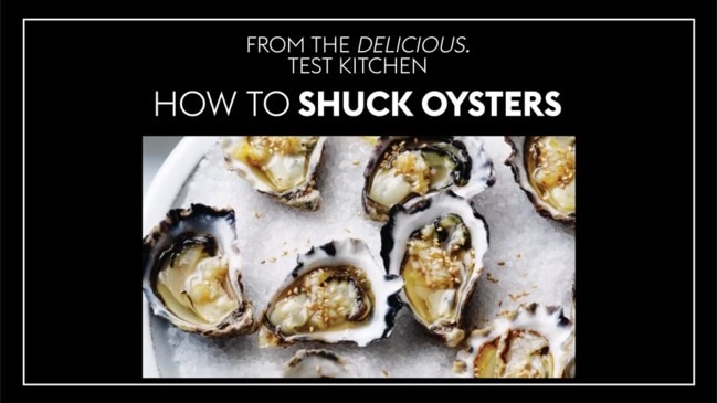 How to shuck oysters