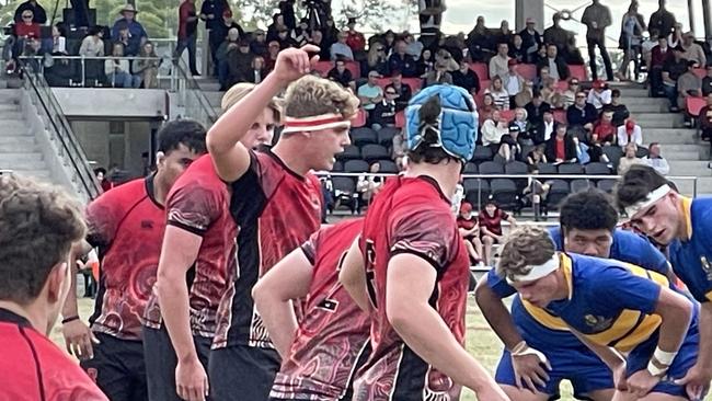 Terrace forward leaders Noah Clifford and Tom Robinson organise a defensive lineout – with PH Su’a at the back.