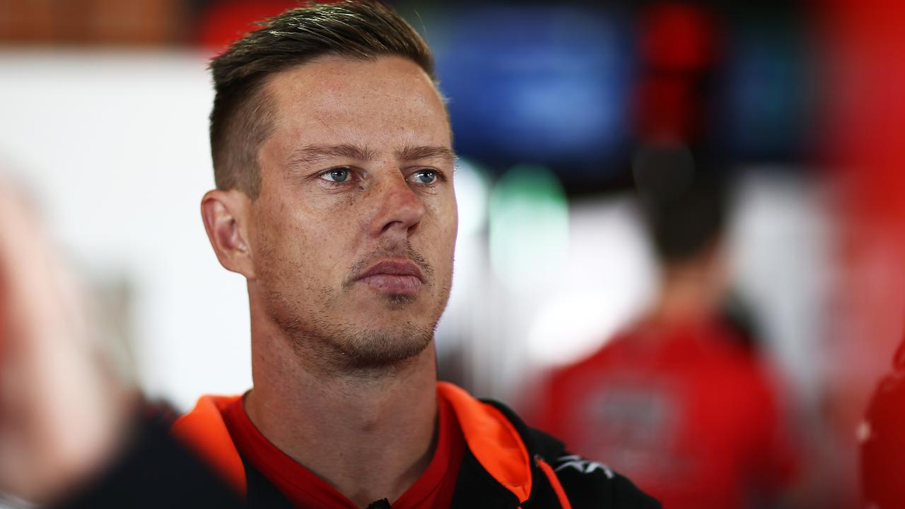 V8 Supercars James Courtney’s injuries from freak accident force him out of Sydney SuperSprint
