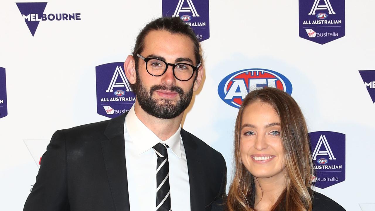 Swans recruit Brodie Grundy proposes to girlfriend Rachael