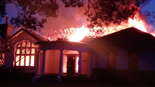 State heritage listed Awaba House at Boorugal up in flames. Credit: Twitter.