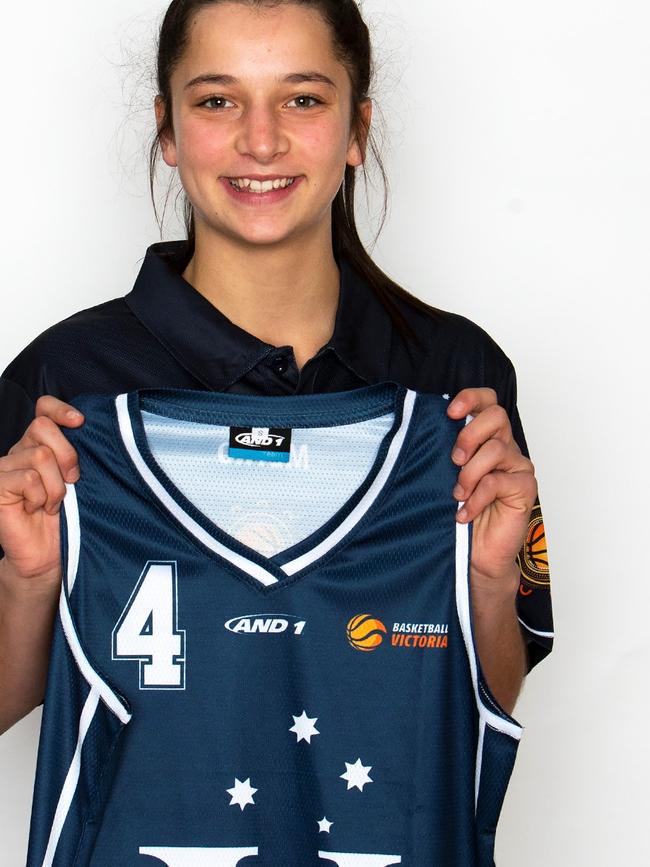 Emilija Dakic of Vic Metro. Photo: Basketball Victoria.