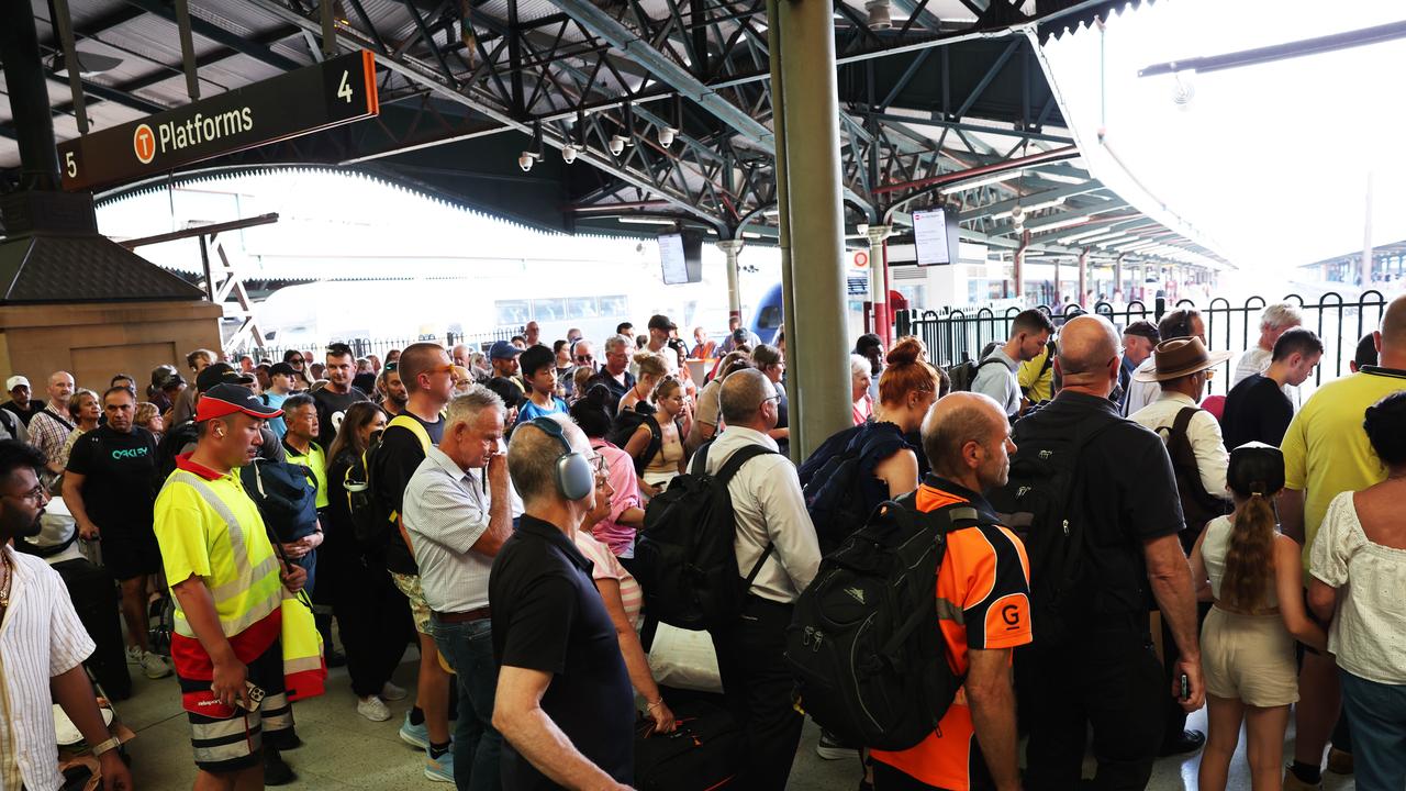 Union boss under fire as train strike chaos deepens