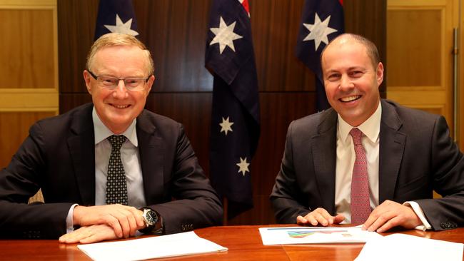 Treasurer Josh Frydenberg (right) avails himself of a valuable resource by meeting with Reserve Bank governor Philip Lowe. Picture: AAP/David Geraghty