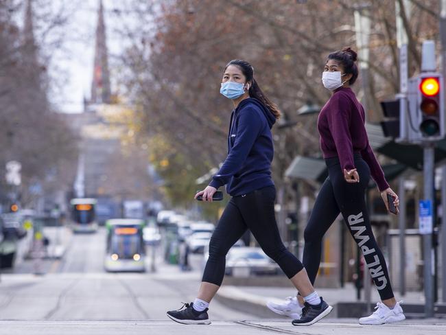 Mask wearing is just part of life for Melburnians. Picture: NCA NewsWire/Wayne Taylor