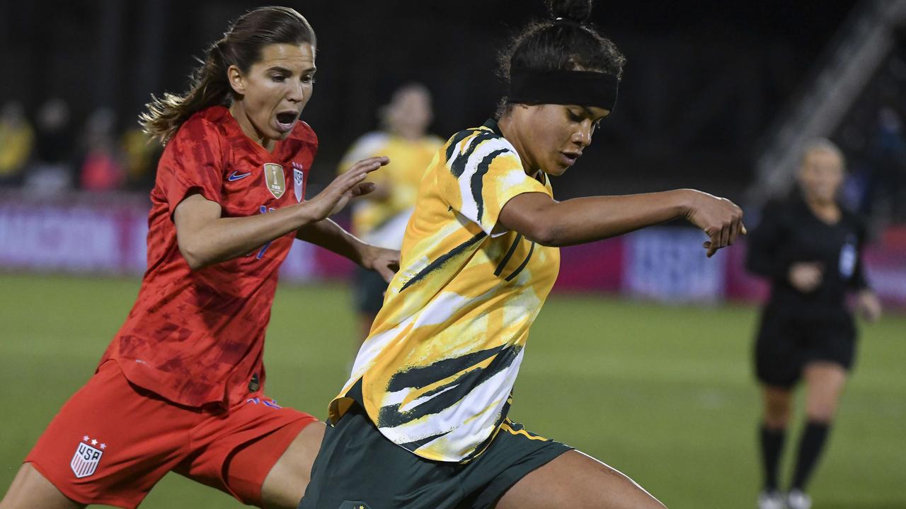 Mary Fowler (R) COMMERCE CITY, CO — APRIL 4: Tobin Heath #17 of the United States chases #17 of Australia down the field at Dick's Sporting Goods Park on April 4, 2019 in Commerce City, Colorado. Michael Ciaglo/Getty Images/AFP == FOR NEWSPAPERS, INTERNET, TELCOS &amp; TELEVISION USE ONLY ==