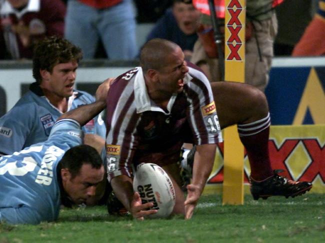 Webb scores a barnstorming try in the 2001 series. Picture: Anthony Weate