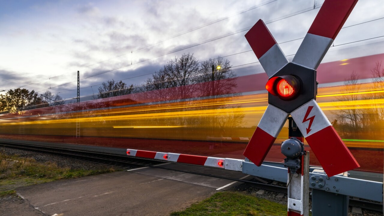 'Mass deception': Experts criticise Suburban Rail Loop