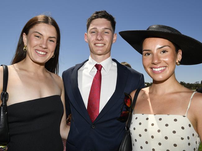 Apiam Bendigo Cup was held at Bendigo Racecourse, Bendigo, Victoria, on Wednesday, October 30th, 2024. Pictured enjoying the horse racing carnival are Rose, Tynan Tess. Picture: Andrew Batsch