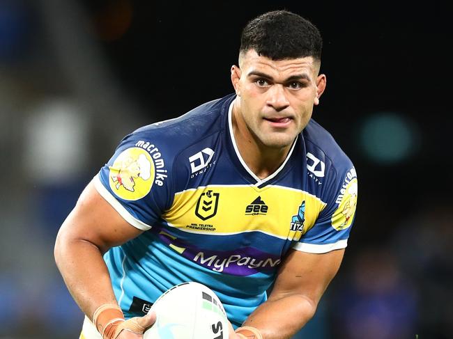 GOLD COAST, AUSTRALIA - MARCH 31: David Fifita of the Titans runs the ball during the round four NRL match between the Gold Coast Titans and the Wests Tigers at Cbus Super Stadium, on March 31, 2022, in Gold Coast, Australia. (Photo by Chris Hyde/Getty Images)