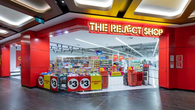 Iconic Australian discount chain The Reject Shop is a step closer to locking down a $259m sale to a Canadian retail giant.