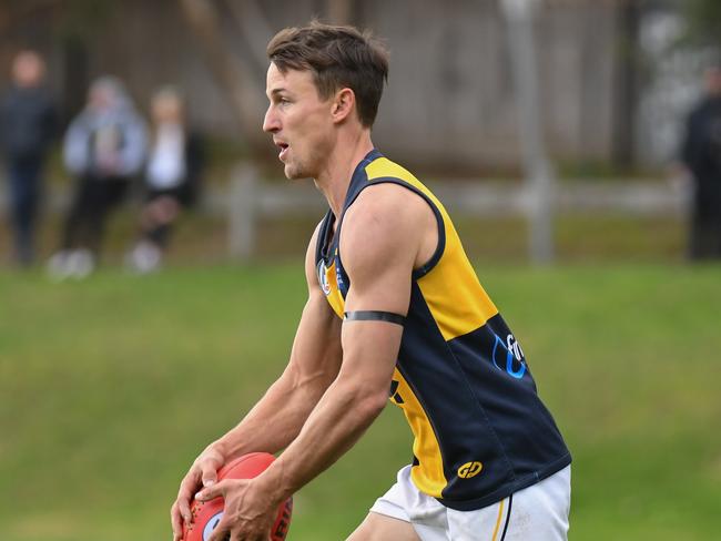 Sean Jellie in action for Hurstbridge. Picture: Nathan William Media