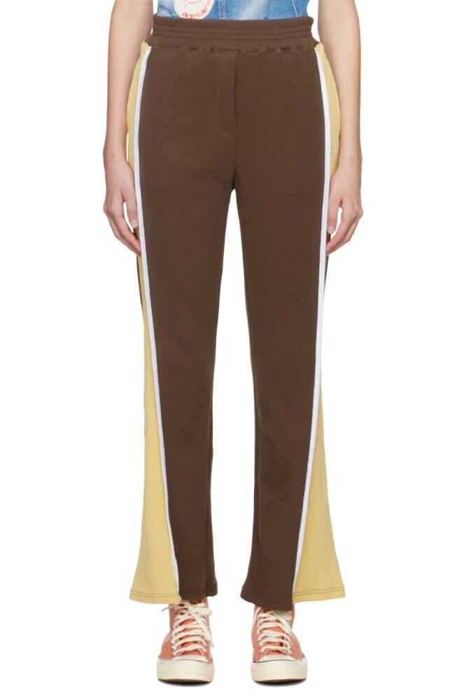 <h3><a href="https://www.ssense.com/en-au/women/designers/kijun" target="_blank" rel="nofollow noopener"><b>Kijun</b></a></h3><p>These are pants that feel like sweats, but look like they’re so much more. On the cold, winter mornings when you just want to roll out of bed and head out in something comfortable, let these brown lounge flares from Kijun be your saviour.</p><p><b>Category: </b>Bottoms | <b>Material: </b>Polyester |<b> Colour(s): </b>Brown and yellow| <b>Delivery: </b>$40 shipping</p><p><b>SHOP NOW:</b> Kijun brown flared lounge pants, $210 from <a href="https://www.ssense.com/en-au/women/product/kijun/brown-flared-lounge-pants/12697421" target="_blank" rel="nofollow noopener"><b>Ssense</b></a></p>