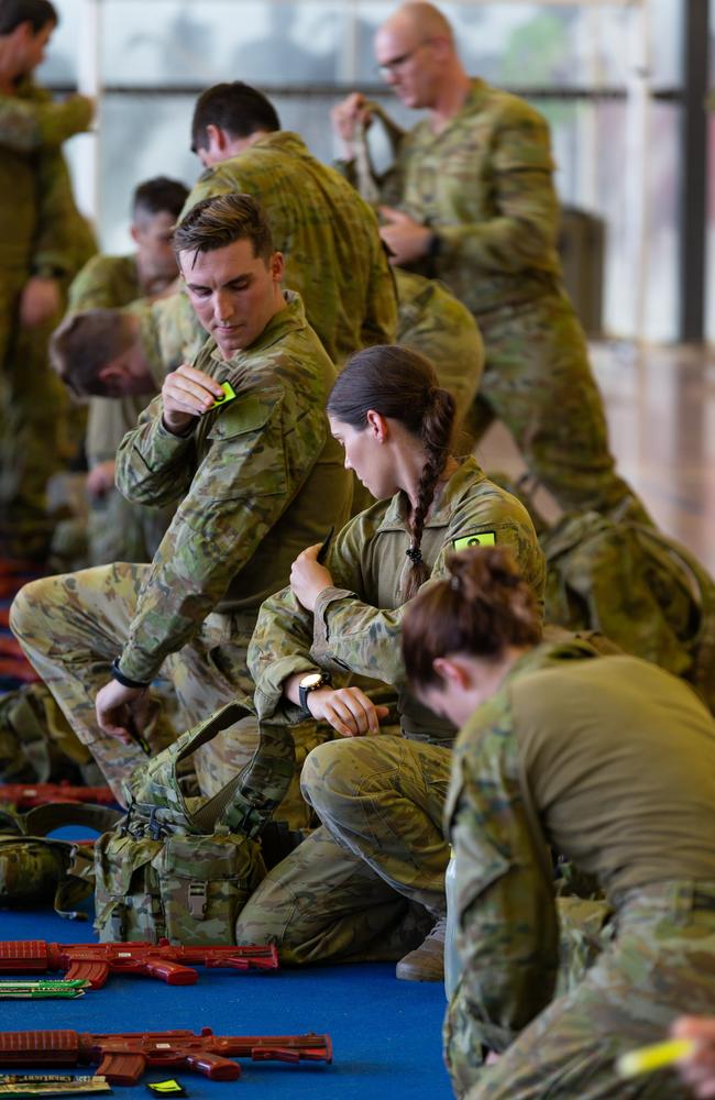 ADF personnel candidates striving to join Special Operations Command, aiming to become Special Forces. Picture: LACW Jacqueline Forrester