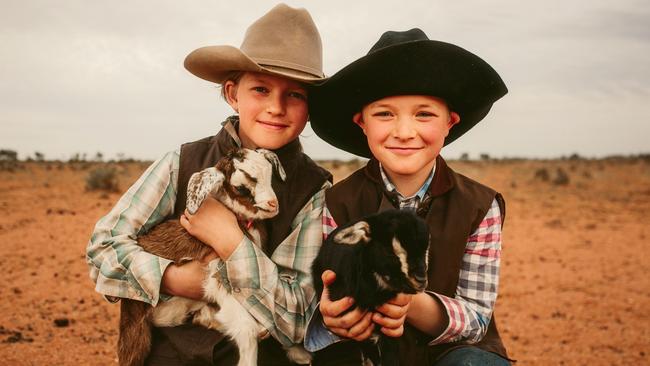 Edwina snapped this photo of the Smith siblings in Broken Hill on her Wander of the West trip.