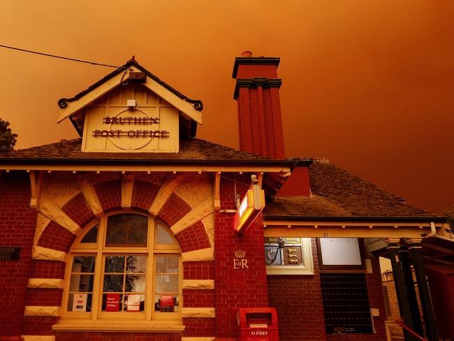 Stark images reveal how Victoria recovered from 2019 bushfires