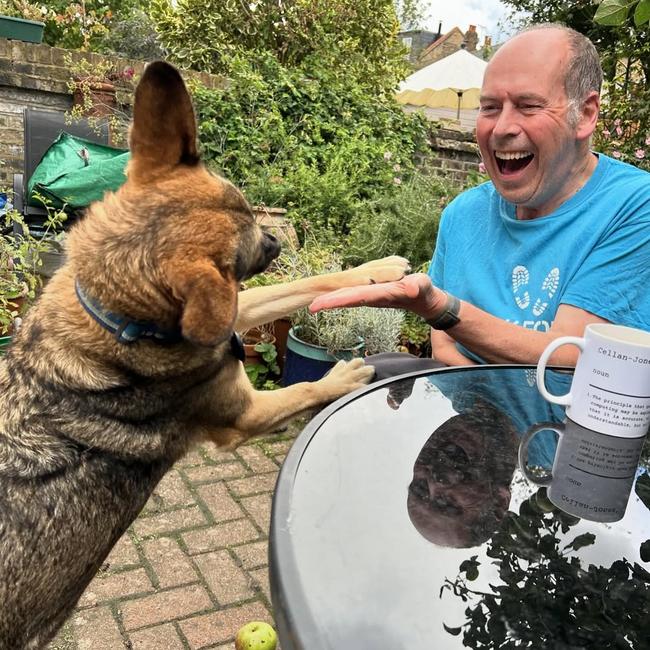 ‘If that’s not love, I don’t know what is’ … Sophie with her new owner, British journalist Rory Cellan-Jones. Source: Instagram